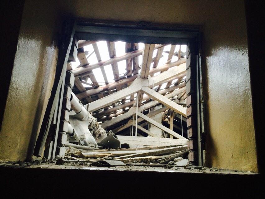 Ukraine continues bombing Donetsk as Minsk peace talks fail 3 B8wkAQ1CQAATS5