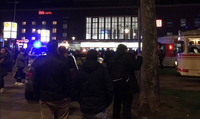 5 Injured in Germany Axe Attack at Train Station 2 C6gR3dyWMAANuIT