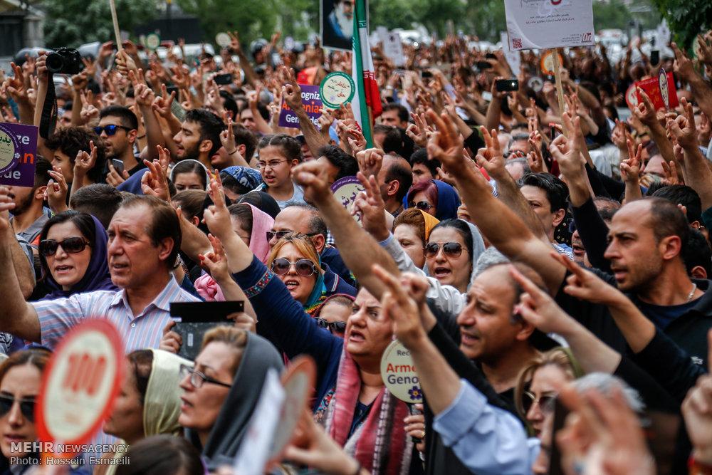 Millions worldwide mark 100th anniversary of Armenian genocide 3 CDXVBGgW4AABvB5