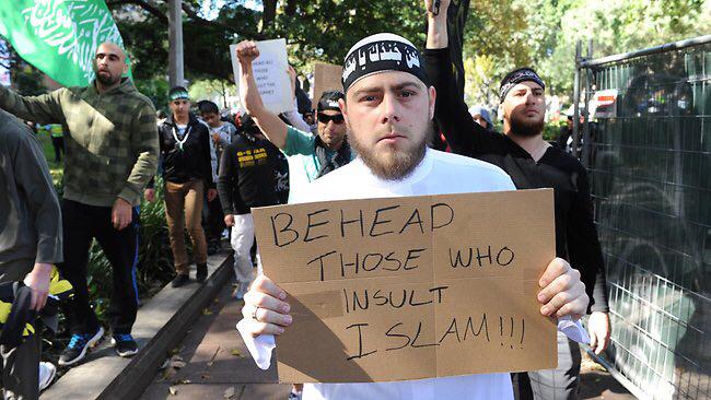 As Illegal Immigrants Enter Europe, Violence Increases 2 CPtjClFUwAE9GRf
