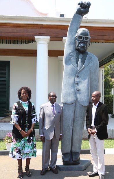 Zimbabwe's Mugabe ridiculed online after unveiling ugly communist statue of himself 2
