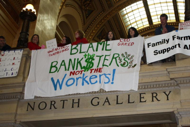 Russian Leader Warns, “Get All Money Out Of Western Banks Now!” 4 mpc4
