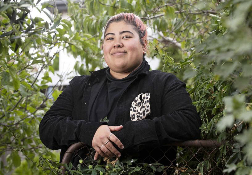 'Based' DuckDuckGo Refuses Expert Man's Resume, Accepts Black Lesbian with Broken English 3 qkFakM9