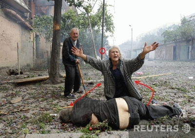 Reuters faked images of Georgian victims allegedly killed by Russian attacks 4 200809010004