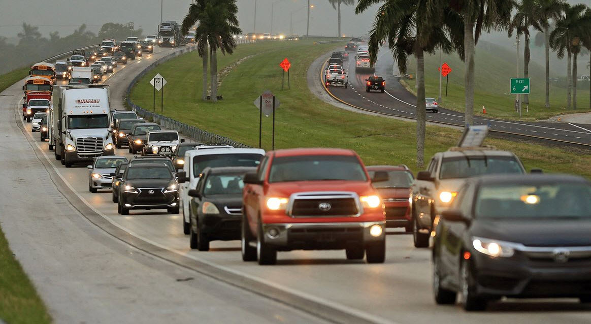 Greatest Evacuation In History: 650,000 Ordered To Leave Florida 1 rWYrBbI