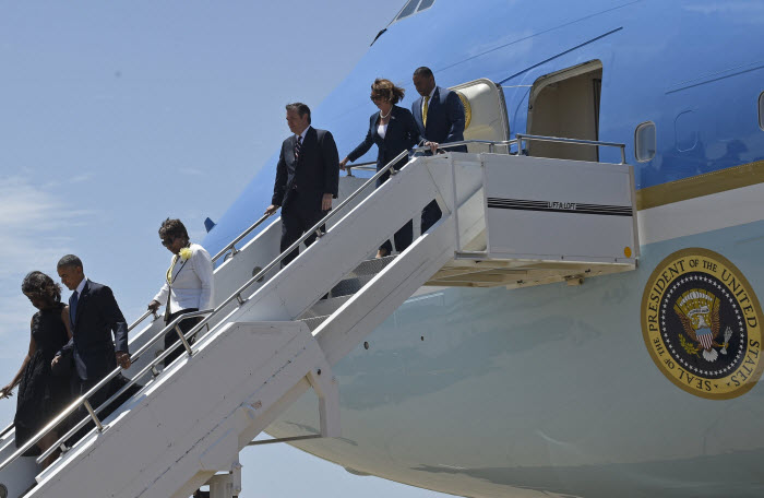 Ted Cruz met with Obama prior to RNC, Endorses Hillary, Rick Perry set to Destroy Cruz 2