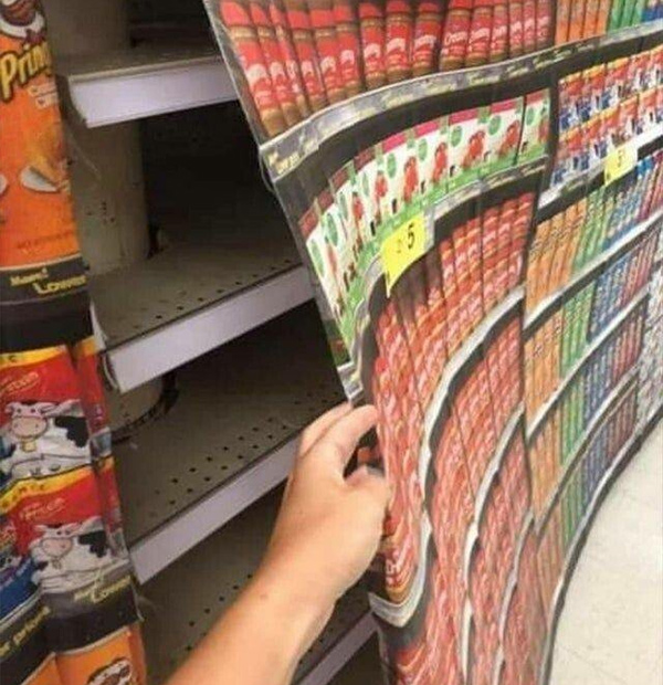 Communism takes over USA and UK: Stores now have Fake Food and Printouts to Hide Upcoming Hunger 3 tMf5ebI