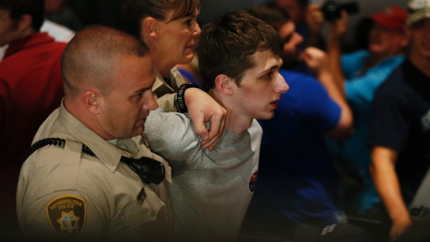 Putin Issues Global Alert: “The American Establishment Is Merciless, Donald Trump Could Soon Die” 2 Donald Trump assassin Michael Sandford (center) being apprehended by US police