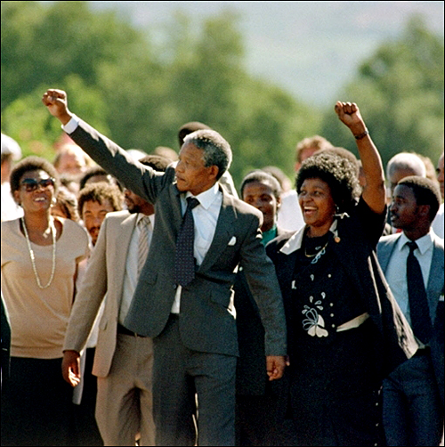 Thousands Attend Terre'Blanche Funeral 23 nelson mandela free