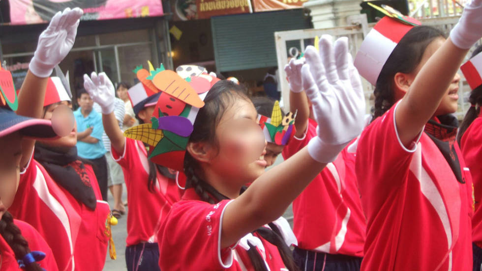 Taiwan Students Parade as Nazis to Protest Teacher Who Wanted Muslim Parade 3 ydjZodR